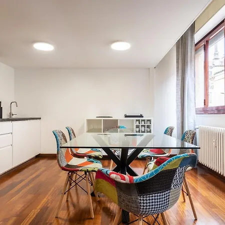 Easyhomes - Manusardi Apartamento *