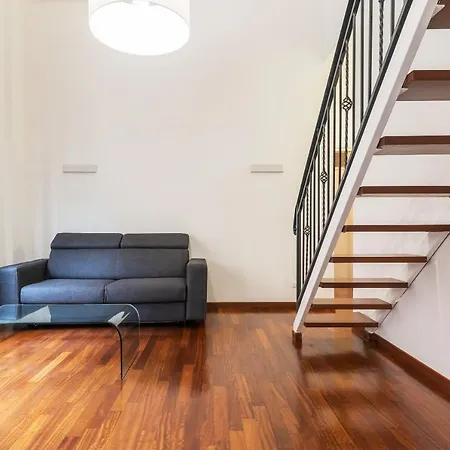 Easyhomes - Manusardi Lejlighed Milano